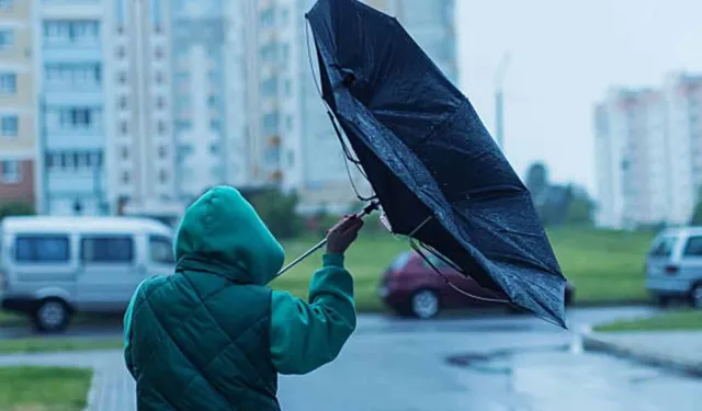 Kahramanmaraş’ta Kuvvetli Rüzgâr ve Fırtına Etkili Oluyor