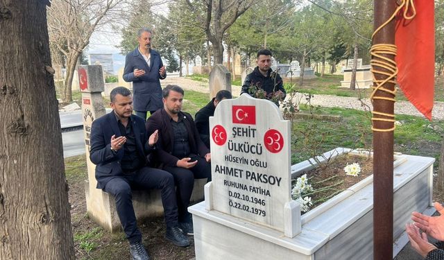 Kahramanmaraş’ta Ülkücü şehit Ahmet Paksoy kabri başında anıldı