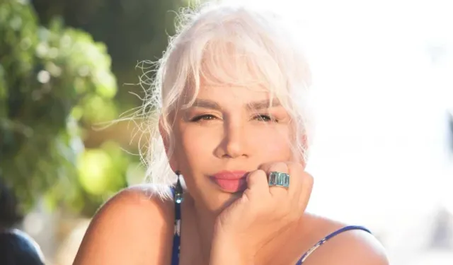 Sezen Aksu’dan Aşk İddialarına Yalanlama: “Allah Da Onları Güldürsün”