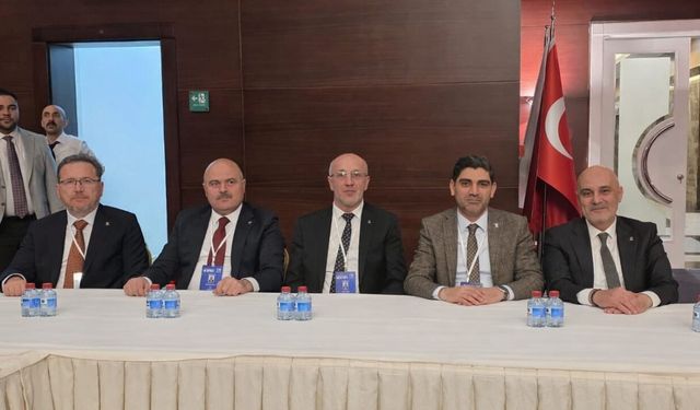 Ankara'da Kahramanmaraş rüzgarı! AK Parti Genel Merkezi'nde dev zirve