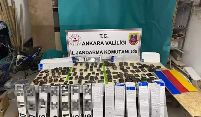 Ankara’da Sahte Plaka Operasyonu: 900 Plaka Ele Geçirildi, 2 Gözaltı