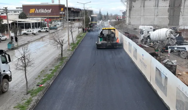 Kahramanmaraş Dulkadiroğlu’nda asfalt seferberliği başladı
