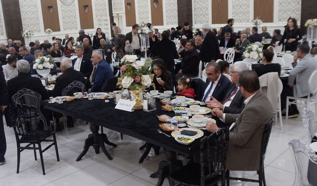 CHP Onikişubat Teşkilatı İftar Sofrasında Buluştu