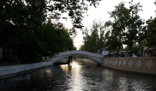 Elbistan’da Ceyhan Nehri üzerine çelik köprü yapılacak