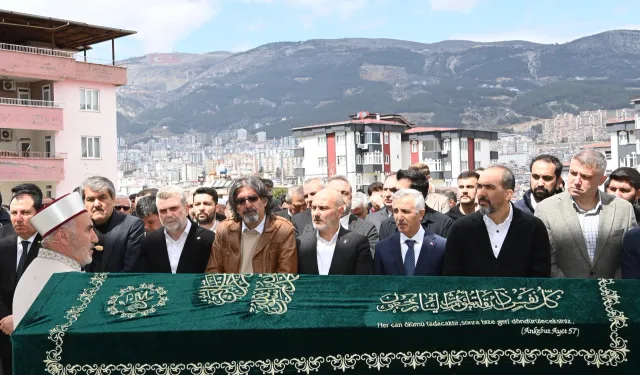 Fırat Görgel’den taziye ziyareti! Ahmet Özdemir’i yalnız bırakmadı