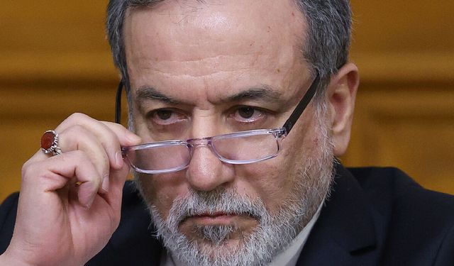 İran Dışişleri Bakanı Arakçi: "Çalışanlarla dolu bir banka bombalandı"