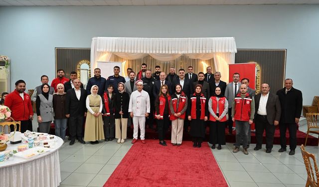 Kahramanmaraş Türkoğlu’nda yetim çocuklarla iftar buluşması