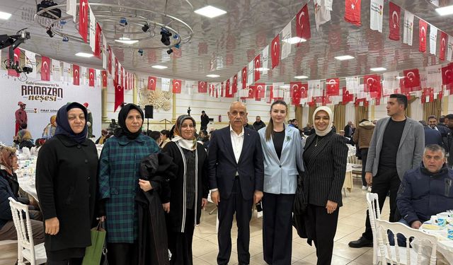 Kahramanmaraş’ta depremzede ve şehit ailelerine ziyaret