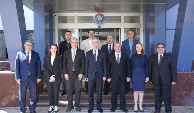 Kahramanmaraş'ta iki üniversite rektörü bir araya geldi