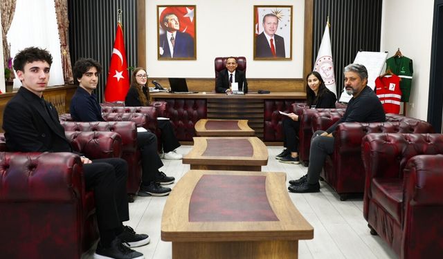 Kahramanmaraş’ta öğrencilerden İl Millî Eğitim Müdürü ile söyleşi