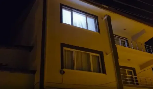 Kütahya'da yürek yakan olay: Babasının çatıdan attığı inşaat demiri başına isabet etti