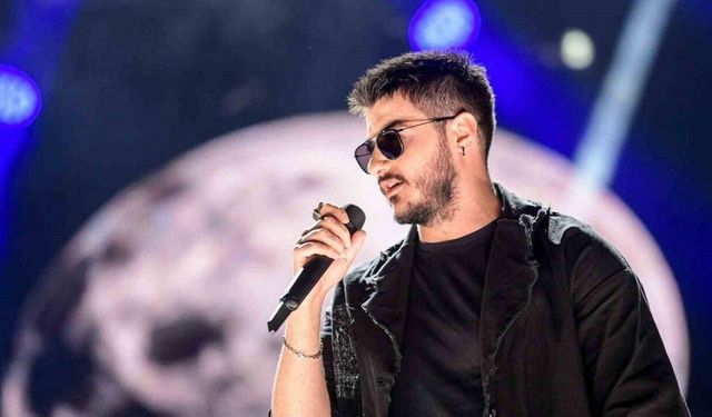 Semicenk Evinde Bayıldı: Kafasına 7 Dikiş Atıldı