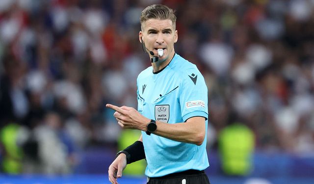 Türkiye - Romanya maçını icra memuru hakem yönetecek