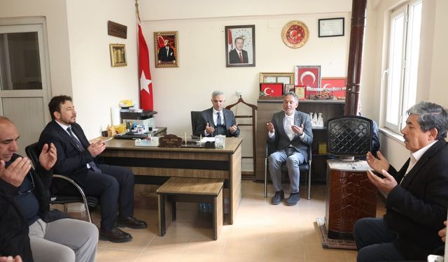 Vali Mükerrem Ünlüer’den Çayır ailesine başsağlığı ziyareti