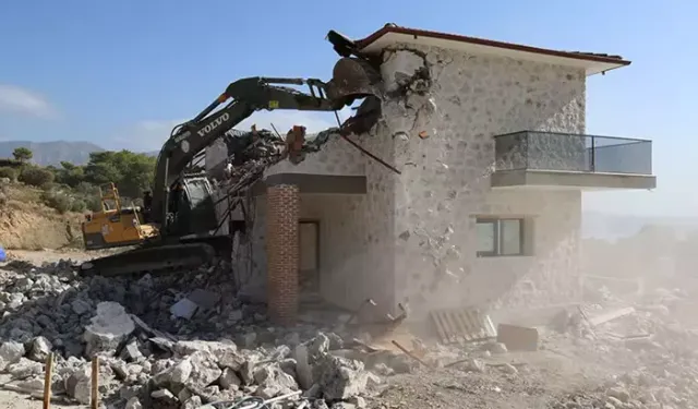 5 bin 112 kaçak yapının yıkımı için 10'uncu ihale