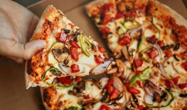 50 Yıllık Pizza Devi İflas Etti: Tüm Şubeler Kapatıldı