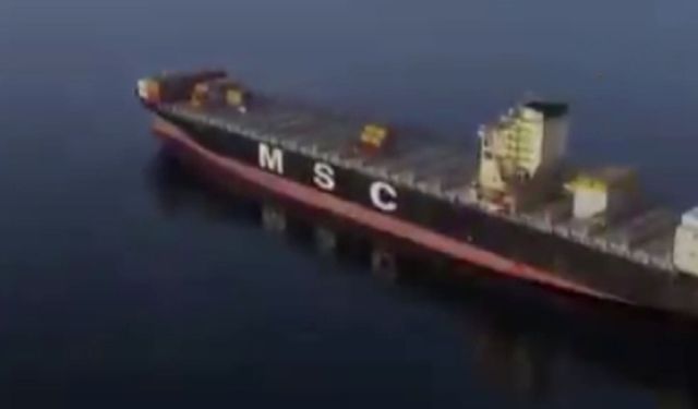 İran, Hürmüz Boğazı’nda 2 gemiye böyle el koydu: İşte o görüntüler