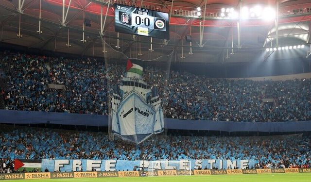 Beşiktaş-Fenerbahçe maçında karaborsa bilet satıldığı iddiasıyla 15 şüpheli yakalandı