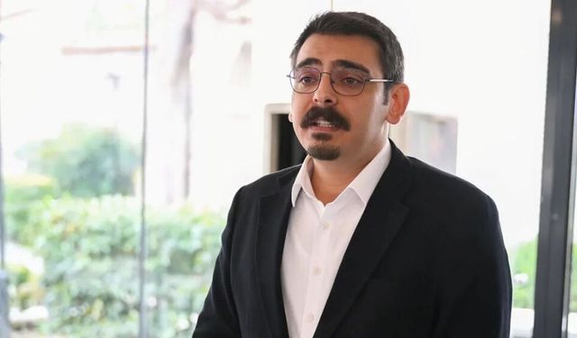 Bornova Belediyesi Basın Yayın Halkla İlişkiler Müdürü İlyas Aydınalp kimdir?