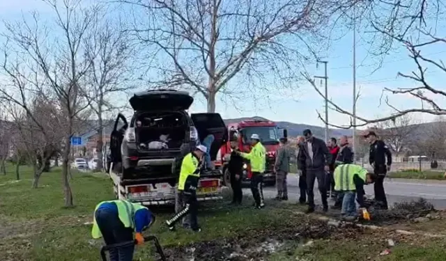 Cip ağaca çarpıp alev aldı, 1 kişi hayatını kaybetti