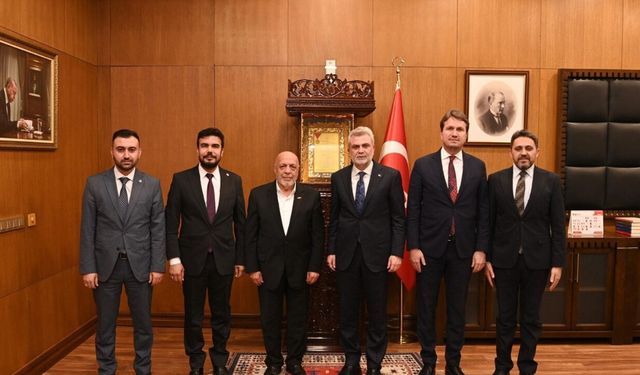 HAK-İŞ Başkanı Arslan Kahramanmaraş Büyükşehir'de!