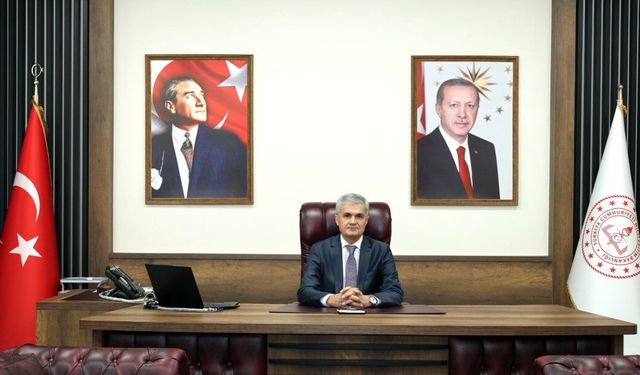 Kahramanmaraş Yeni Millî Eğitim Müdürü Turan Akpınar mesaisine başladı