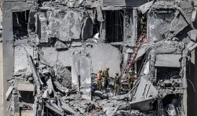 İran'da can kaybı 3 bin 468'e çıktı: 51 hastane vuruldu!