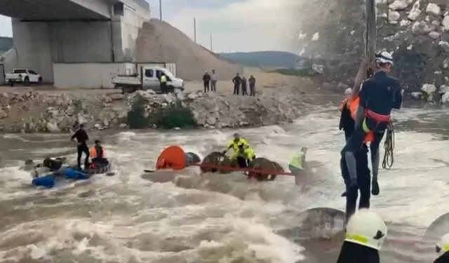 İşçileri taşıyan traktör dereye devrildi! AFAD dakikalarla yarıştı