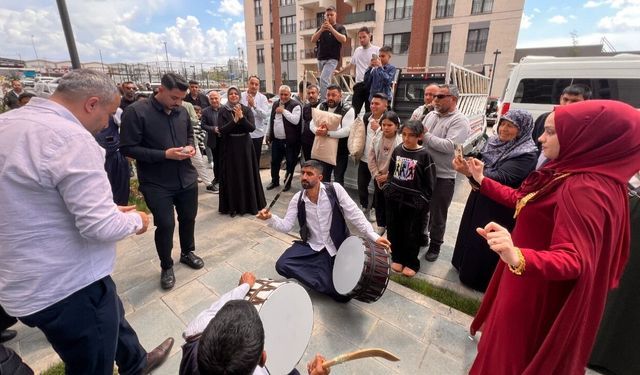 Kahramanmaraş Ebrar Sitesi'nde hayat yeniden başladı!