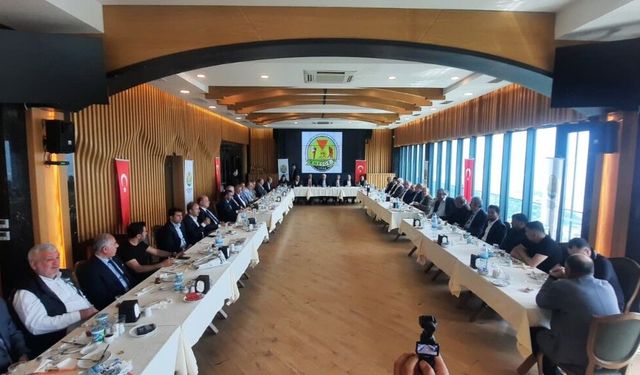 Kahramanmaraş Esnaf Birliği'nde dev ittifak! 30 oda başkanı birleşti