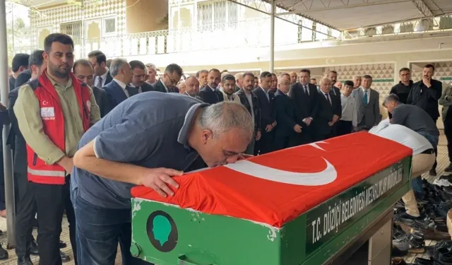 Kahramanmaraş okul saldırısında ölen Adnan Göktürk Yeşil Osmaniye'de uğurlandı!