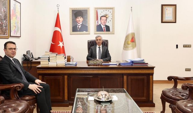 Kahramanmaraş Orman Bölge Müdürlüğü'nde yeni dönem! Fazıl Cabaroğlu resmen göreve başladı