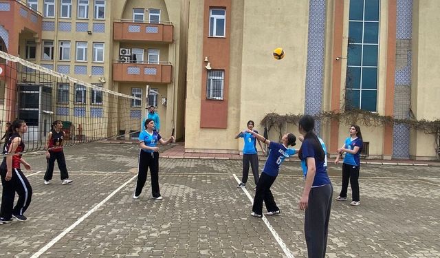 Kahramanmaraş Pazarcık’ta 19 Mayıs coşkusu filede başladı!