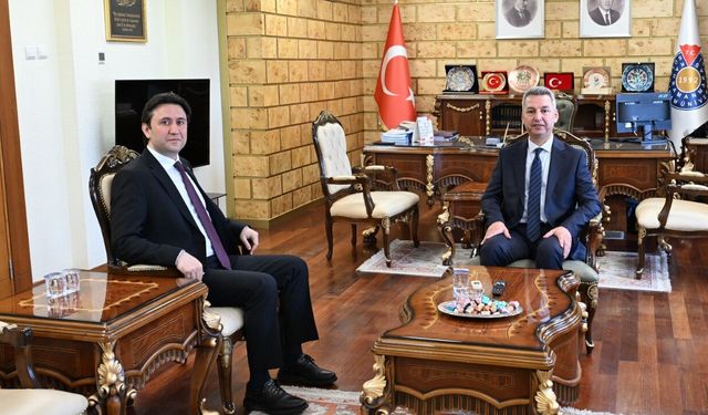 Kahramanmaraş Sağlık Müdürü Şirikçi’den KSÜ Rektörü Okumuş’a temas