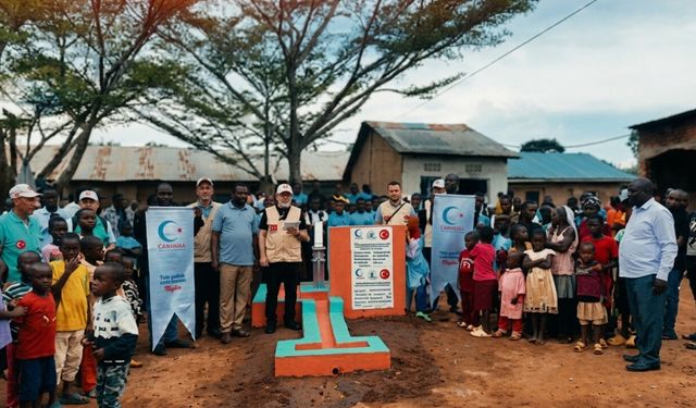 Kahramanmaraşlı 9 şehit adına Uganda'da su kuyusu açıldı