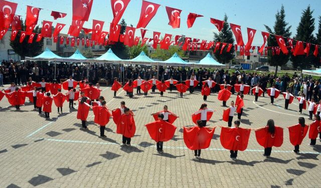 Kahramanmaraş'ta 23 Nisan okul saldırısı nedeniyle buruk geçti!