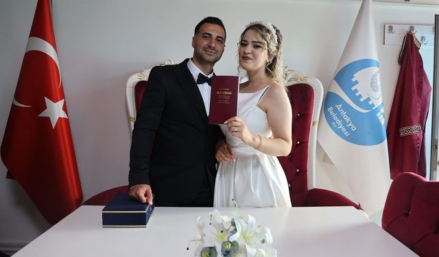 Kahramanmaraş’ta 3 bin 600 çift evlilik kredisiyle yuvasını kurdu!