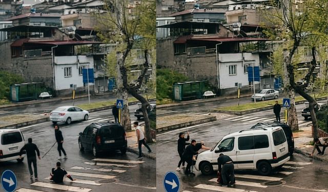 Kahramanmaraş'ta sokak ortasında bıçaklı kavga!