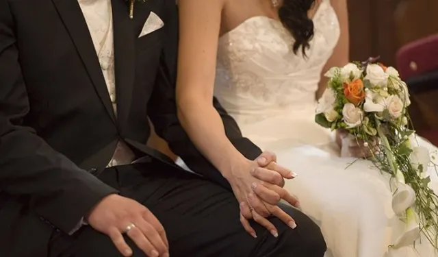 Kahramanmaraş’ta Gelin ve Damat Adayları Çarşıya Akın Ediyor