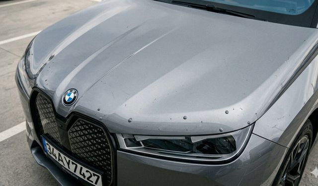 Kahramanmaraş’ta icradan satılık 2022 model elektrikli BMW