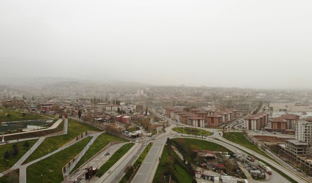 Kahramanmaraş'ta toz taşınımı havadan görüntülendi