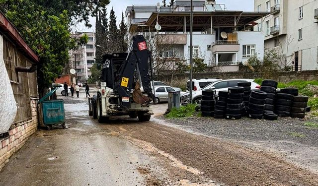 Kahramanmaraş’ta yağış sonrası kriz! Yollar bozuldu, ekipler sahaya indi