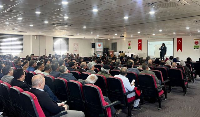 Kahramanmaraş'ta yeni nesil veli ilişkileri eğitimi yapıldı