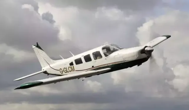 Küçük uçak pistten çıktı: 2 ölü