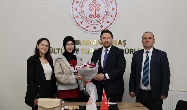 Müdür Eshabil Yıldız'dan gençlere edebiyat dersi!