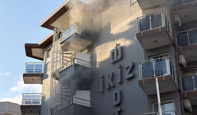 Otel Yangını! Tadilattaki Binada Korku Dolu Anlar