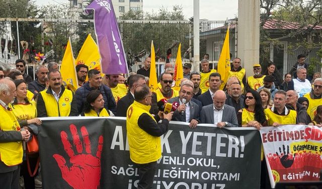 Başkan Ünal Ateş: Ayser Çalık Ortaokulu Pazartesi açılmayacak!