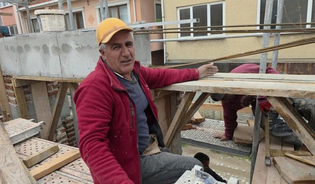 1 Mayıs'ta işçiler çalıştı, meydanlar ise doldu taştı