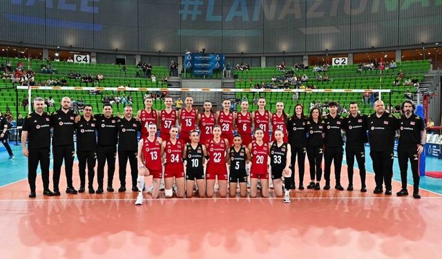 A Milli Kadın Voleybol Takımı, Sırbistan'a 3-1 mağlup oldu