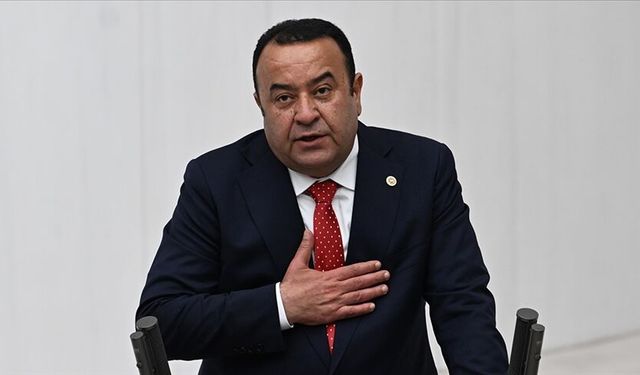 Adnan Beker Kimdir, Hangi Partiden? İşte Siyasi Kariyeri ve Hayatı
